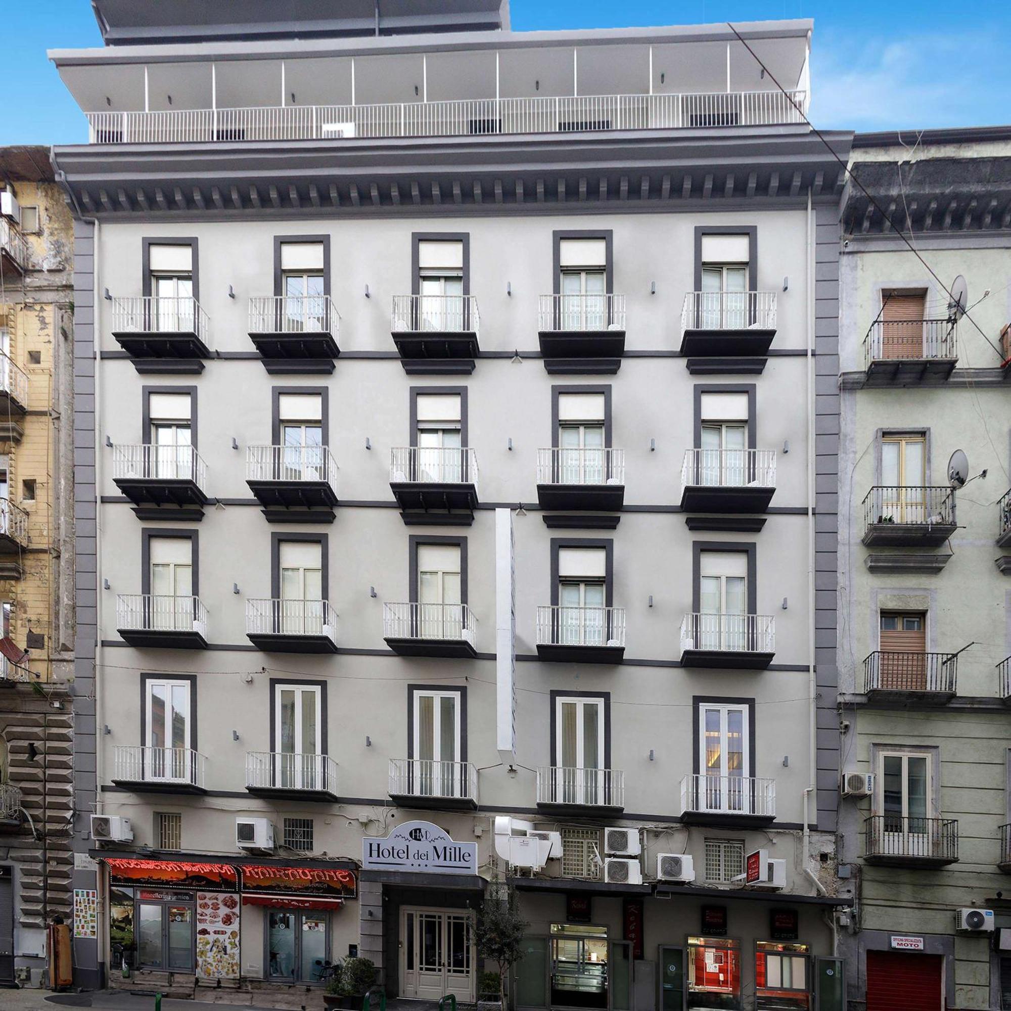 Hotel Dei Mille Neapel Exterior foto
